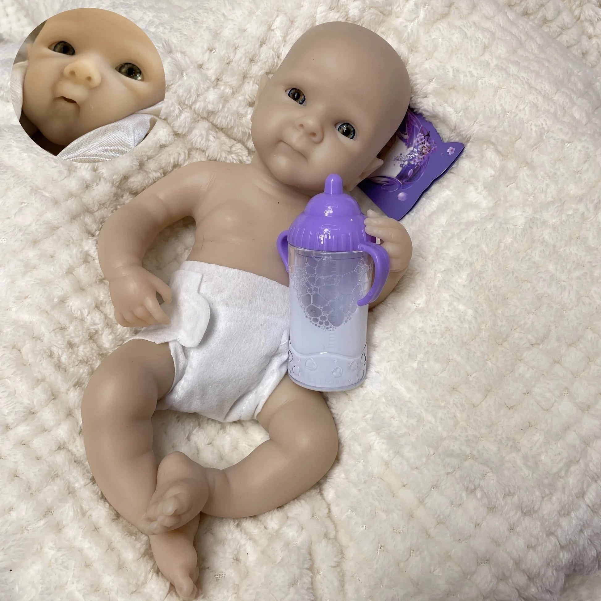 bambola reborn femmina silicone morbido